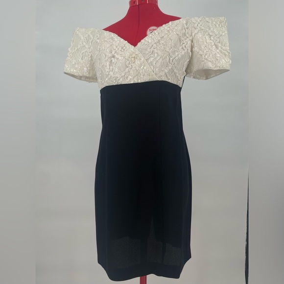 Vintage 1980s Lacey Sequined Off The Shoulder Cocktail Dress / Party Dresses - Picture 10 of 13